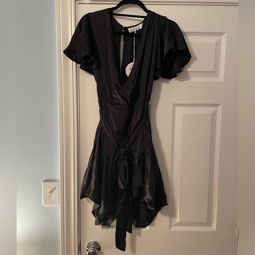 Petal & Pup size 6 black amaryllis dress- never worn with tags